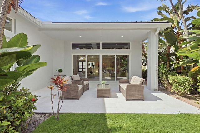 7695 VILLA D ESTE Way, Delray Beach, FL 33446