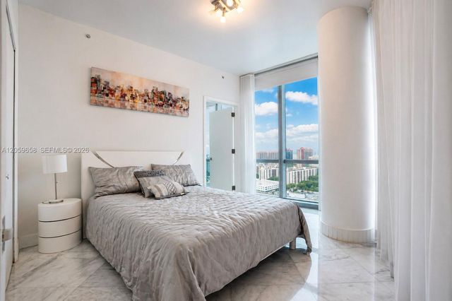 17121 Collins Avenue 2108, Sunny Isles Beach, FL 33160
