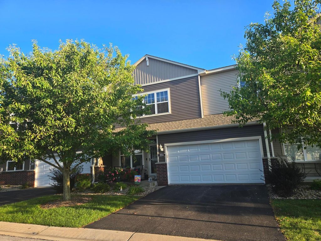 224 Emory Ln SE #203, Rochester, MN 55904