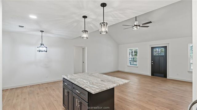 502 Packers Circle, Somerville, TX 77879