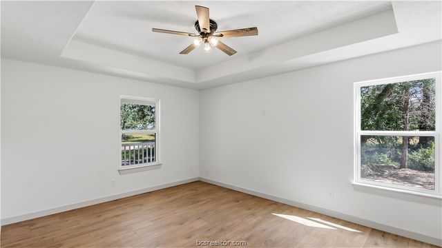 502 Packers Circle, Somerville, TX 77879