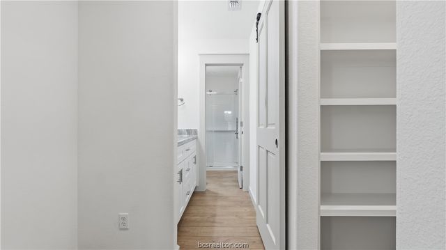 502 Packers Circle, Somerville, TX 77879
