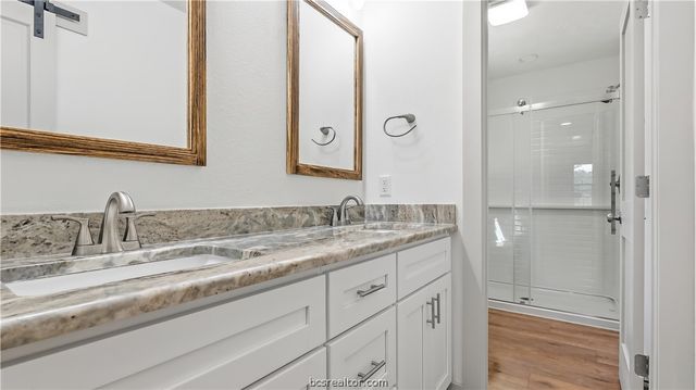 502 Packers Circle, Somerville, TX 77879