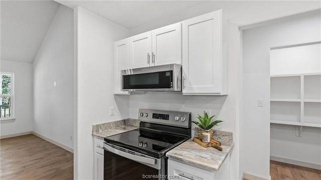 502 Packers Circle, Somerville, TX 77879