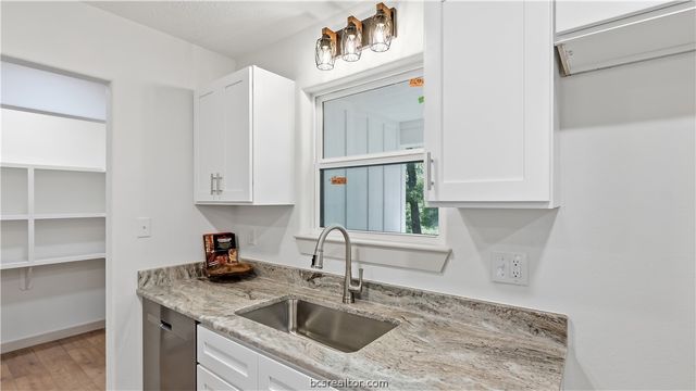 502 Packers Circle, Somerville, TX 77879