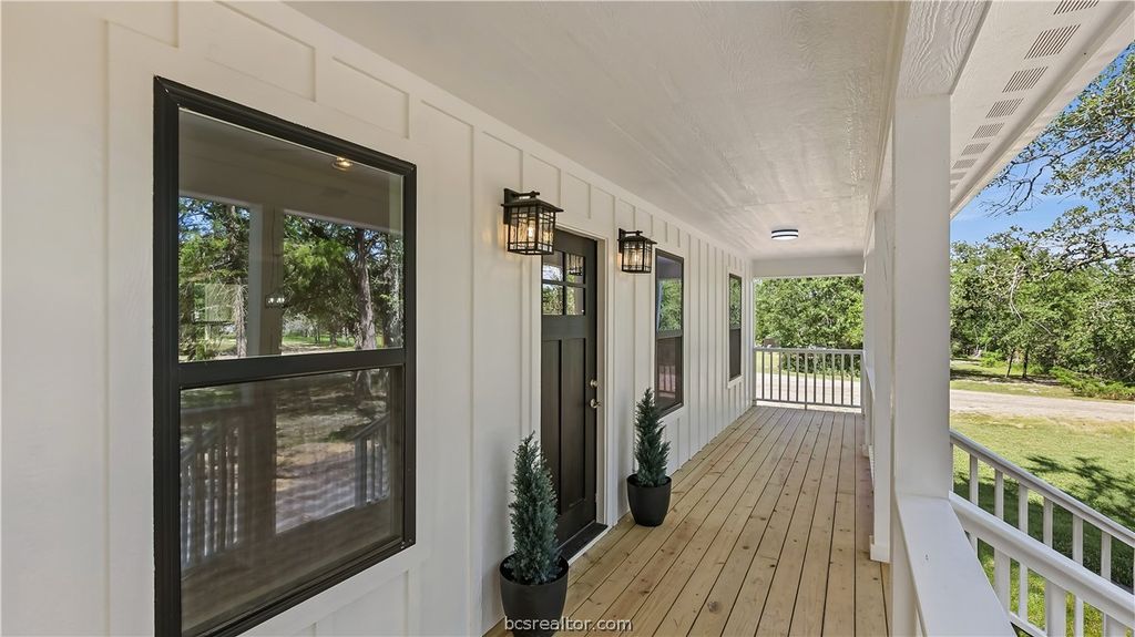502 Packers Circle, Somerville, TX 77879 — photo 2