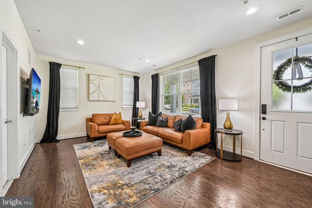22510 MERGANSER ST, Clarksburg, MD 20871