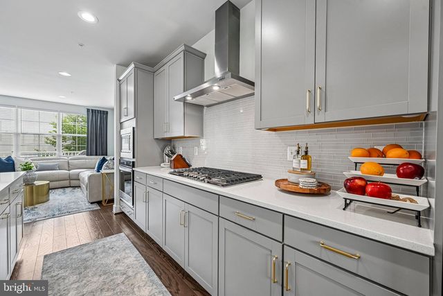 22510 MERGANSER ST, Clarksburg, MD 20871