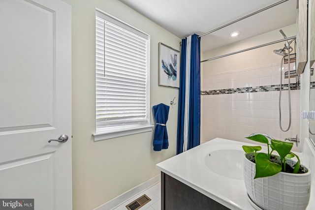 22510 MERGANSER ST, Clarksburg, MD 20871