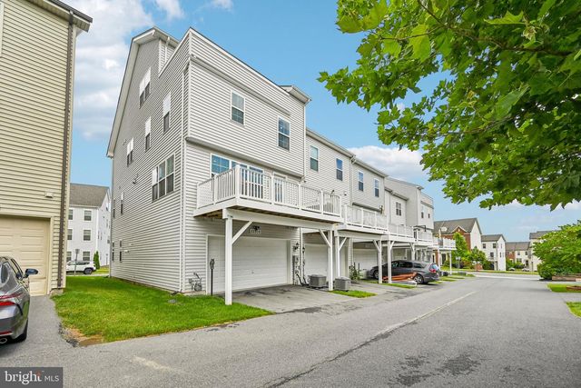 22510 MERGANSER ST, Clarksburg, MD 20871