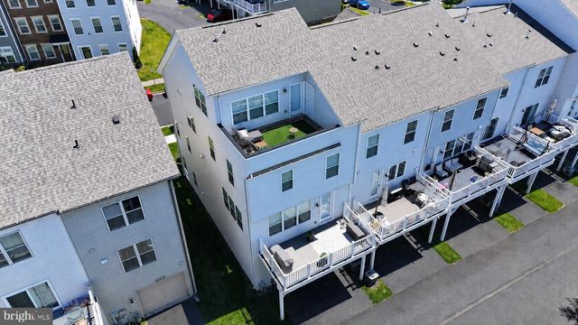 22510 MERGANSER ST, Clarksburg, MD 20871