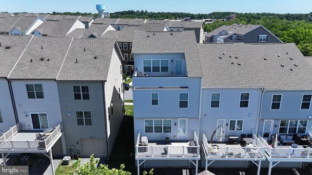 22510 MERGANSER ST, Clarksburg, MD 20871
