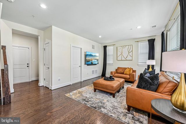 22510 MERGANSER ST, Clarksburg, MD 20871
