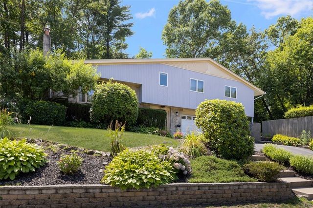 110 Dean Avenue, Smithfield, RI 02917