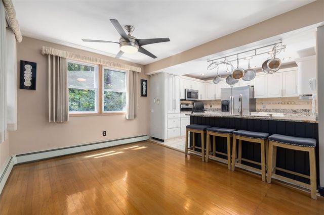 110 Dean Avenue, Smithfield, RI 02917