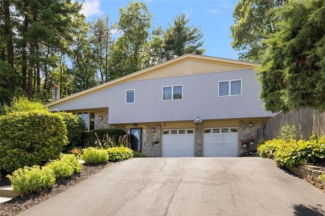 110 Dean Avenue, Smithfield, RI 02917