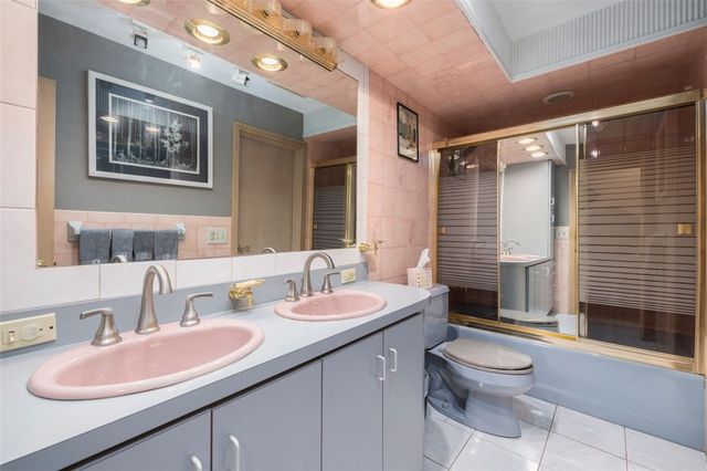 110 Dean Avenue, Smithfield, RI 02917