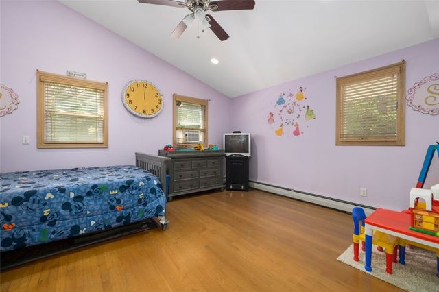 110 Dean Avenue, Smithfield, RI 02917
