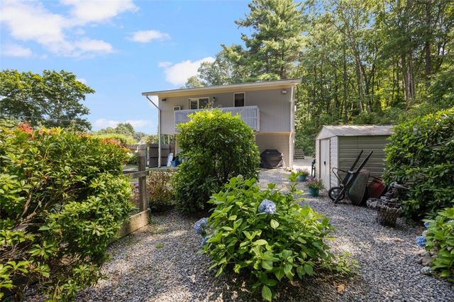 110 Dean Avenue, Smithfield, RI 02917