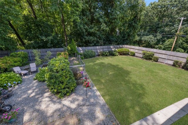 110 Dean Avenue, Smithfield, RI 02917