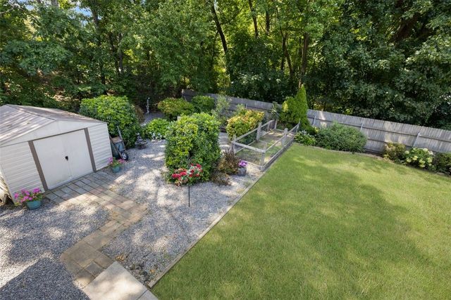 110 Dean Avenue, Smithfield, RI 02917