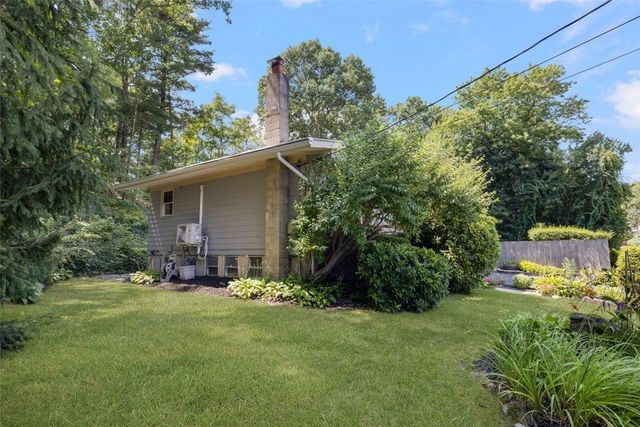 110 Dean Avenue, Smithfield, RI 02917