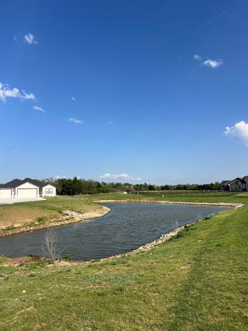 438 W Long Path Ct, Goddard, KS 67052