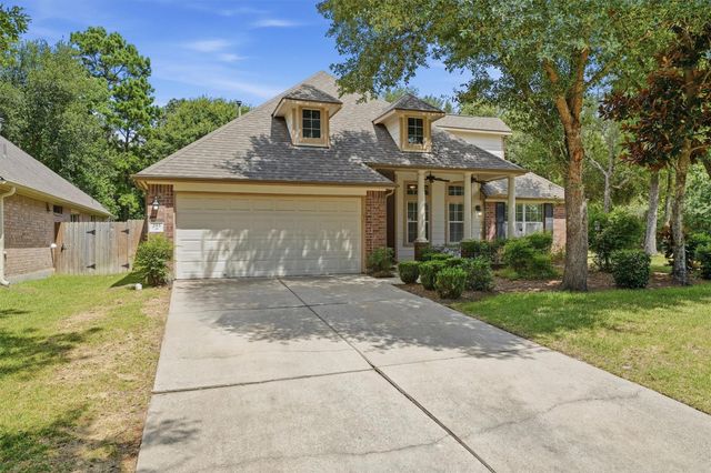 283 Fairwind Trail Drive, Conroe, TX 77385