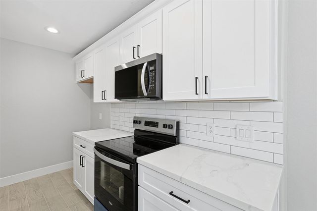 9718 Fillmore Street, Houston, TX 77029