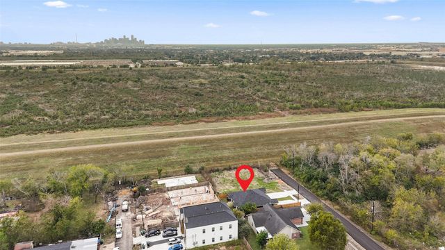 9718 Fillmore Street, Houston, TX 77029