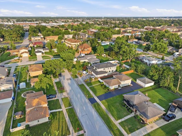 8053 W 88TH Street, Hickory Hills, IL 60457