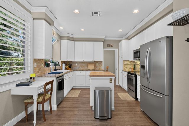 3784 Brook Valley Cir, Stockton, CA 95219