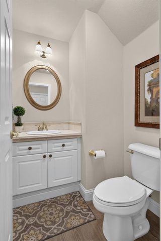 3784 Brook Valley Cir, Stockton, CA 95219