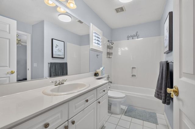 3784 Brook Valley Cir, Stockton, CA 95219