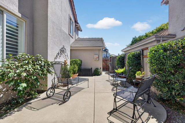 3784 Brook Valley Cir, Stockton, CA 95219