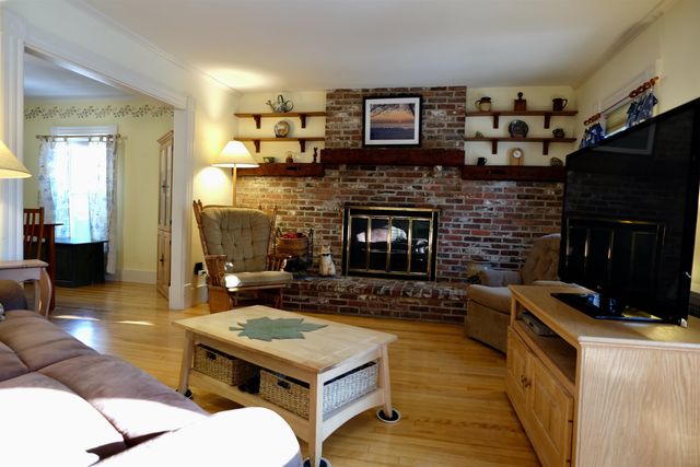 20 Carter Street, Concord, NH 03301