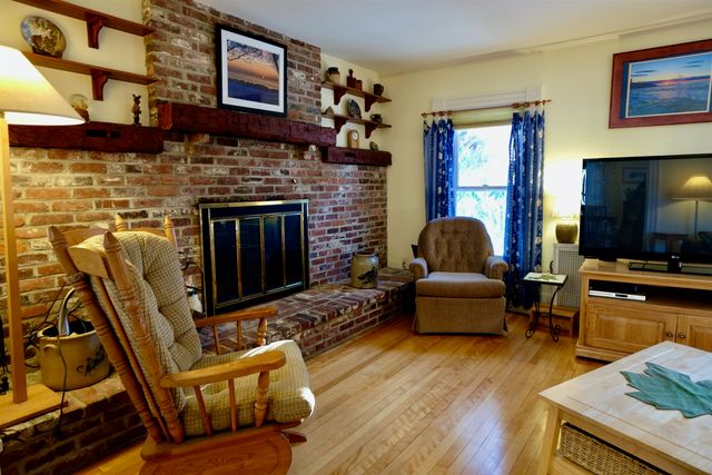 20 Carter Street, Concord, NH 03301