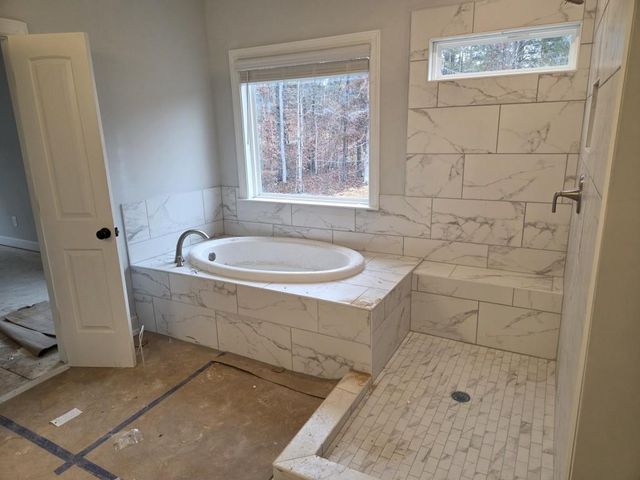 3240 Lions Ruby Lane, Atlanta, GA 30349