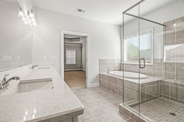 3240 Lions Ruby Lane, Atlanta, GA 30349