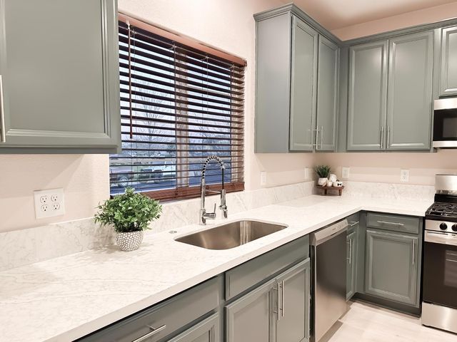 3526 Starflower St, Plumas Lake, CA 95961