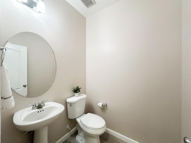 3526 Starflower St, Plumas Lake, CA 95961