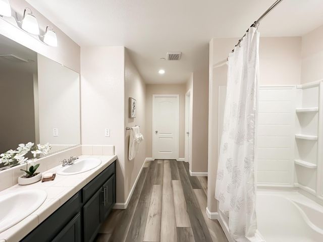 3526 Starflower St, Plumas Lake, CA 95961