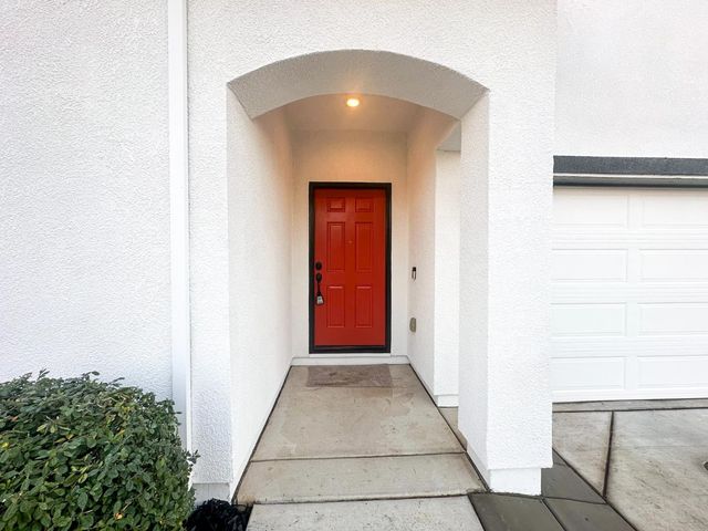 3526 Starflower St, Plumas Lake, CA 95961