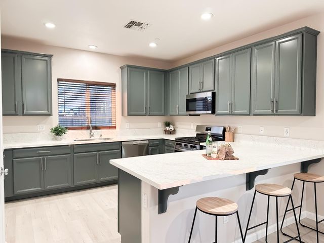 3526 Starflower St, Plumas Lake, CA 95961