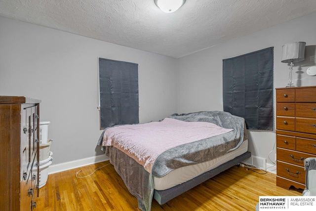 7310 Chandler Acres Drive, Bellevue, NE 68147
