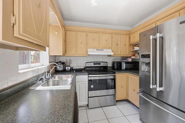 67 NE 20th Court 6h, Wilton Manors, FL 33305