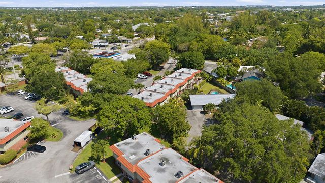 67 NE 20th Court 6h, Wilton Manors, FL 33305