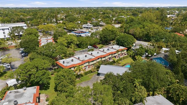 67 NE 20th Court 6h, Wilton Manors, FL 33305