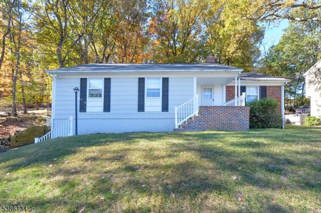 207 Degray St, North Haledon Boro, NJ 07508