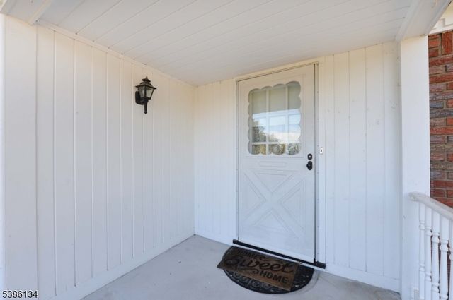 207 Degray St, North Haledon Boro, NJ 07508